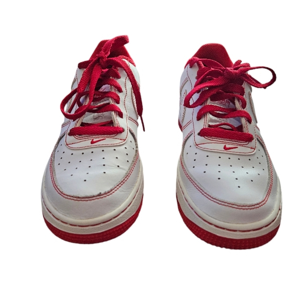 Nike Air Force 1 Youth Shoes Red and White Size 5Y - Picture 1 of 8